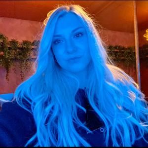 Meet your Posher, Stina